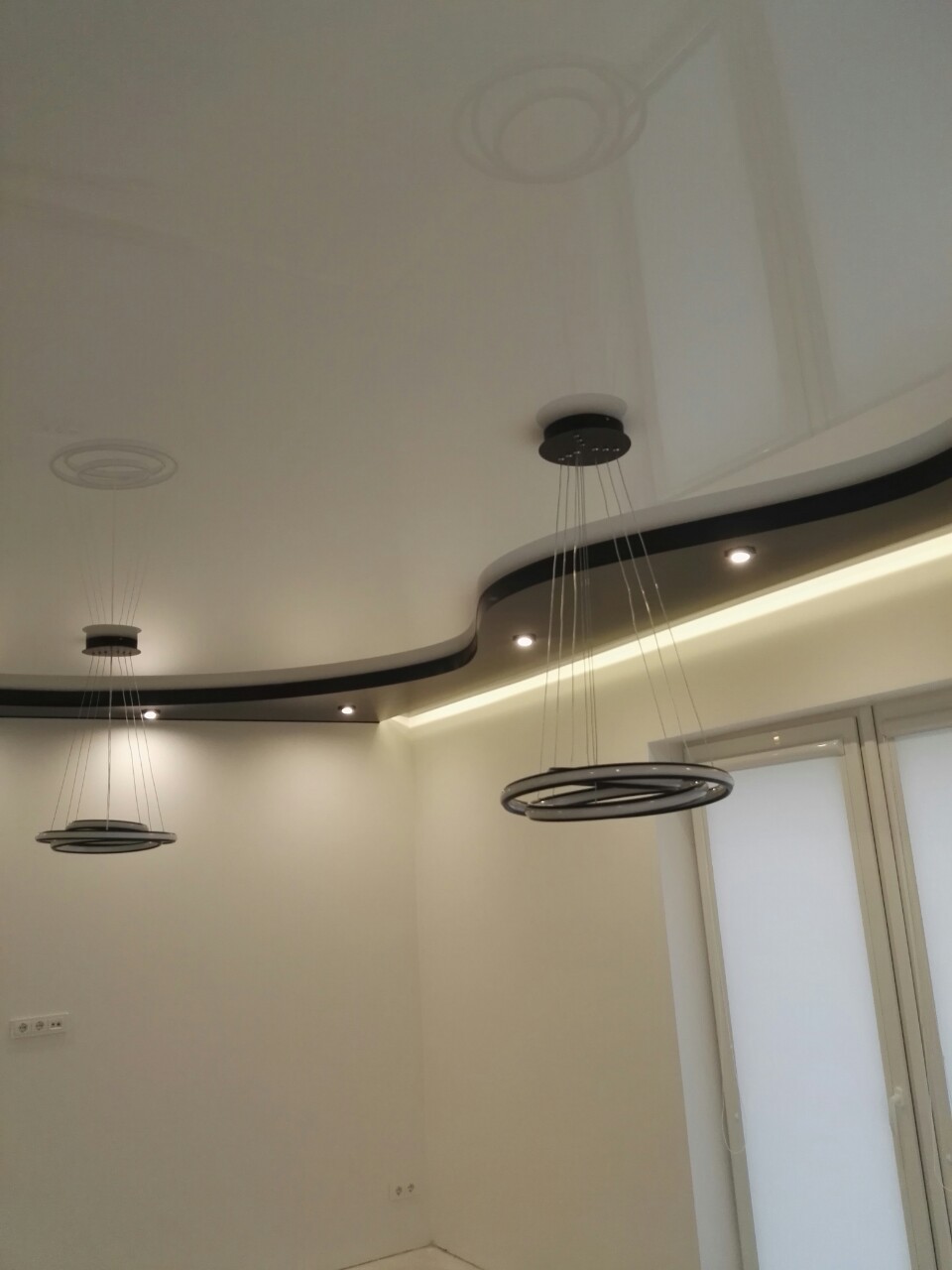 gloss ceilings blizgios įtempiamos įtempiamos lubos blizgios gloss ceilings